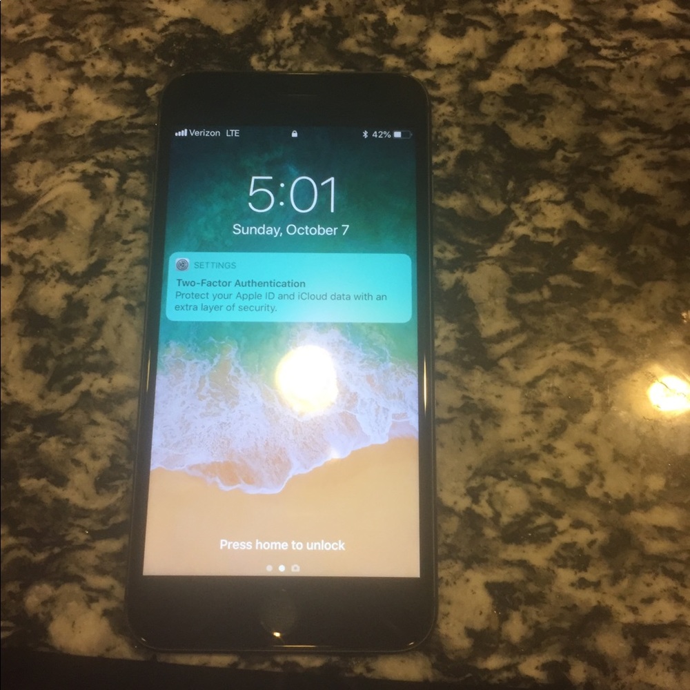 iPhone 8 Plus